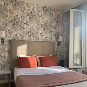 De Venise Париж