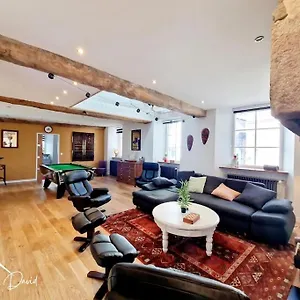 https://maison-rue-pietonne.inbrittany.com