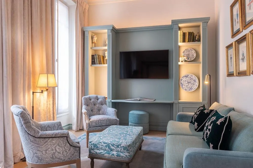 Hotel De Montesquieu Paris