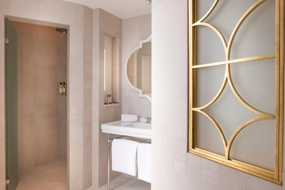 Hotel De Montesquieu Paris