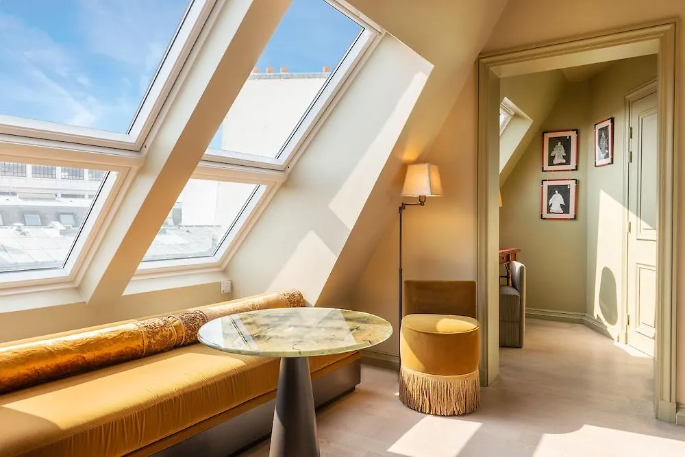 Hotel De Montesquieu Paris
